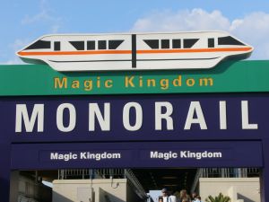 Magic_Kingdom_Monorail_Entry_Arch